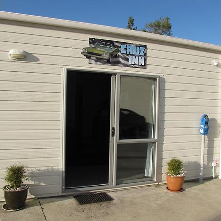 Cruz Inn Featherston Bagian luar foto